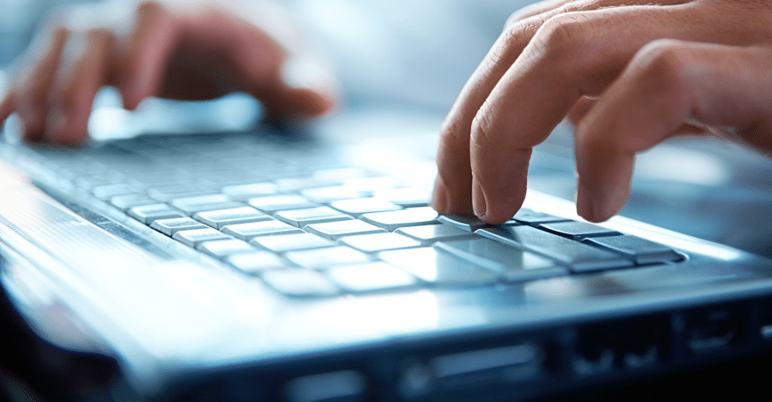 Laptop – Online-Marketing-Agentur Stuttgart - UPON GmbH Laptop